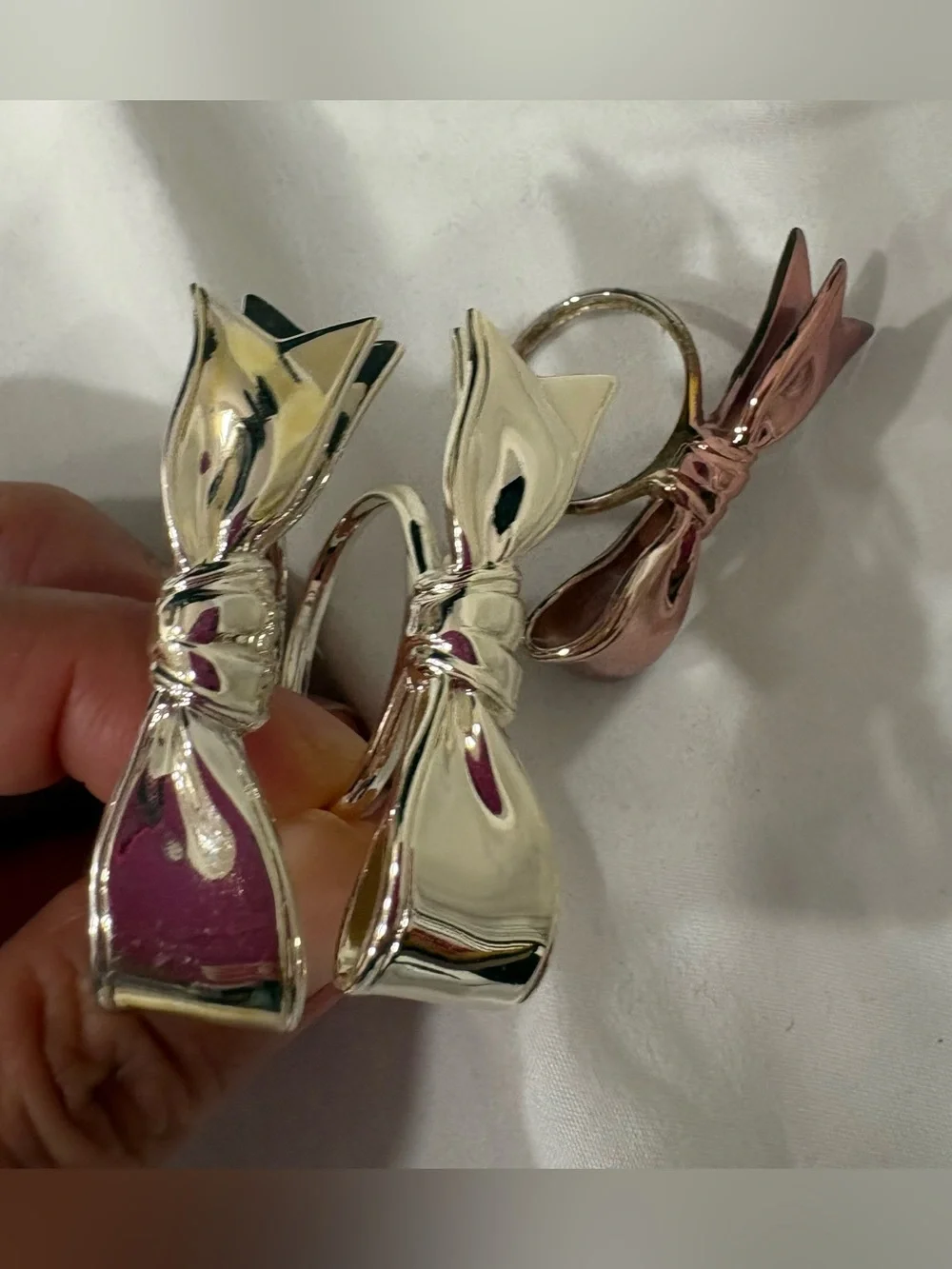 3 pc Bow Metal Napkin Rings Glossy Silver & Pink Solid